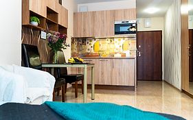 Triton Apartments In Warsaw